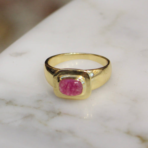 Cabochon Ring - Speckled Pink