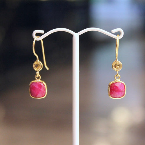 Fixed Hook Round Square Earrings - Citrine & Ruby - Gold