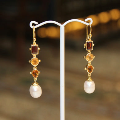 Mixed Bezel Pearl Earrings - Whisky