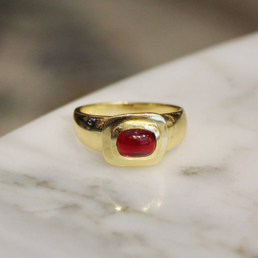 Cabochon Ring - Red