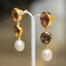 Double Oval Pearl Drops Brown